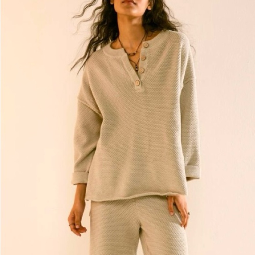 Free Peop FP Beach Waffle Knit Hailee Sweater Henley  Top XL